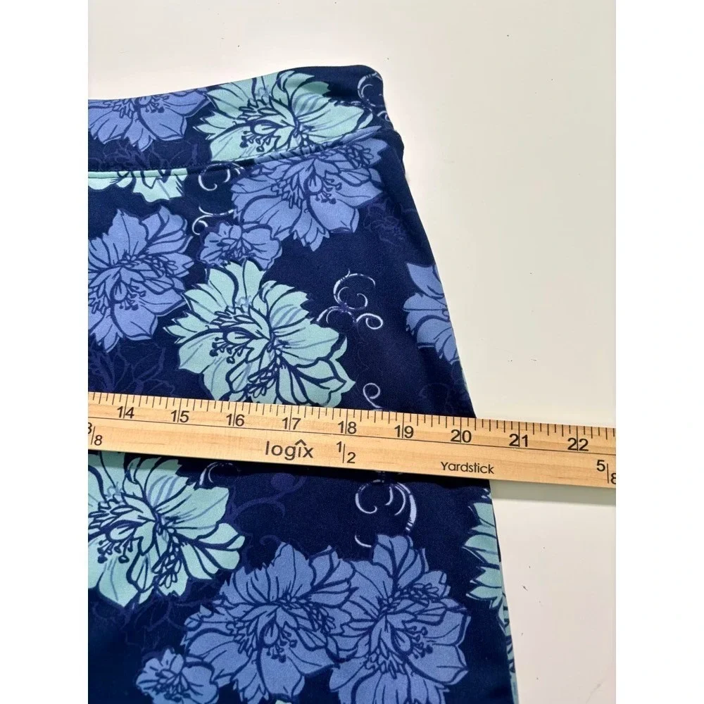 Blue Floral Active Skort Sz L Athleisure Pickleball‎ Tennis Sporty Outdoor Golf